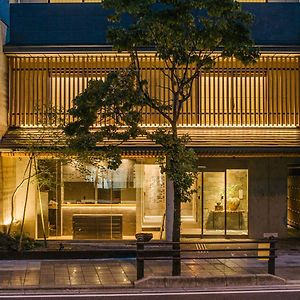 Higashiyama Shikikaboku